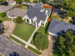 10641  Larchfield Lane , Dallas Texas 75238