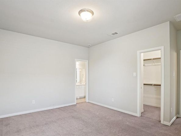 1573  William Way , Irving Texas 75063