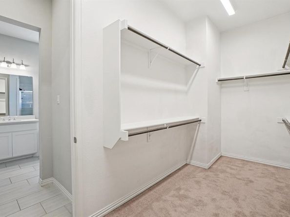1573  William Way , Irving Texas 75063