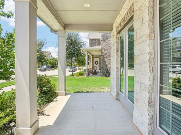 1573  William Way , Irving Texas 75063