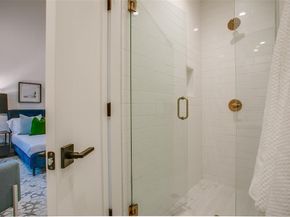 7207  Gaston Avenue  906, Dallas Texas 75206