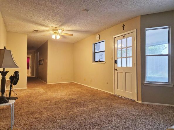 3529  Kelvin Avenue , Fort Worth Texas 76133