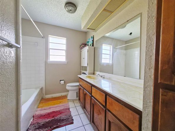 3529  Kelvin Avenue , Fort Worth Texas 76133