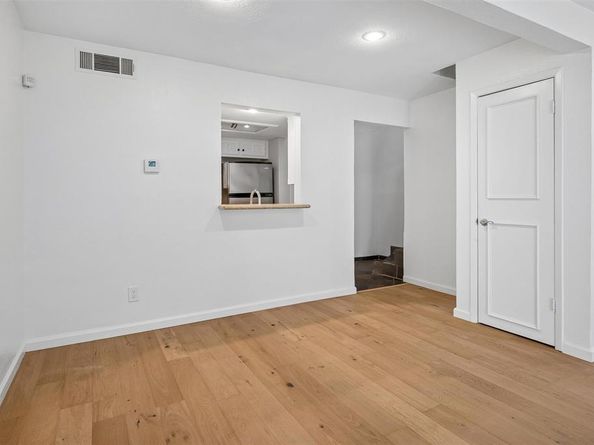 3815  Holland Avenue  1, Dallas Texas 75219