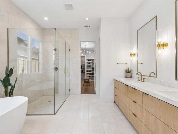 8427  Midway Road , Dallas Texas 75209
