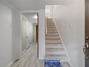 6808  Eastridge Drive  C4, Dallas Texas 75231