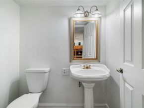 6808  Eastridge Drive  C4, Dallas Texas 75231