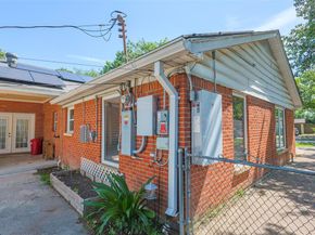 733  Thersa Drive , River Oaks Texas 76114
