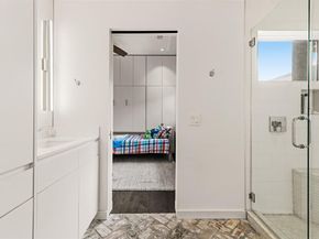 20  Vanguard Way , Dallas Texas 75243