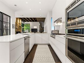 20  Vanguard Way , Dallas Texas 75243