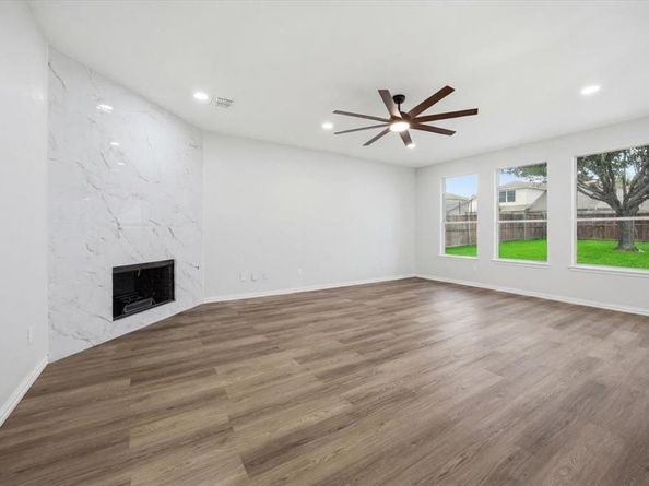 1345  Missionary Ridge Trail , Fort Worth Texas 76131