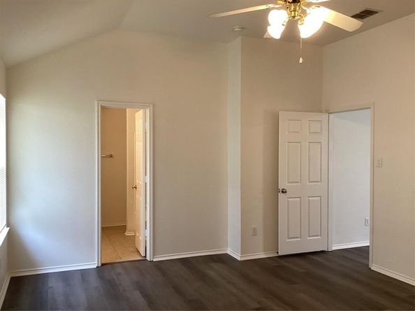 11900  Porcupine Drive , Fort Worth Texas 76244