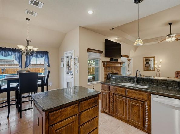 1221  Eagle Lake Drive , Azle Texas 76020