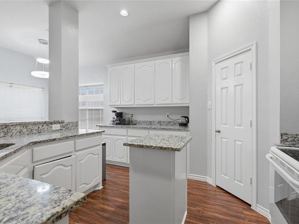 1700  Wylie Creek Drive , DeSoto Texas 75115
