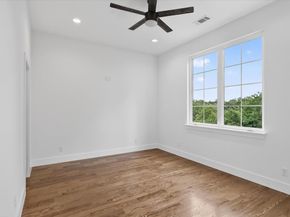 1727  Ramsey  , Dallas Texas 75216