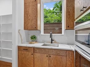 1727  Ramsey  , Dallas Texas 75216