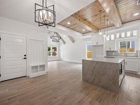 1004 W Broadus Avenue , Fort Worth Texas 76115