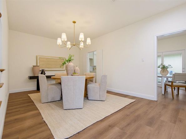 4394  Cochran Chapel Circle , Dallas Texas 75209