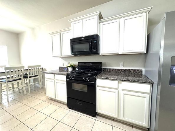 1100  Port Way , Crowley Texas 76036