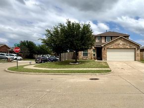 1100  Port Way , Crowley Texas 76036