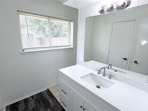 1521  Leicester Street , Garland Texas 75044