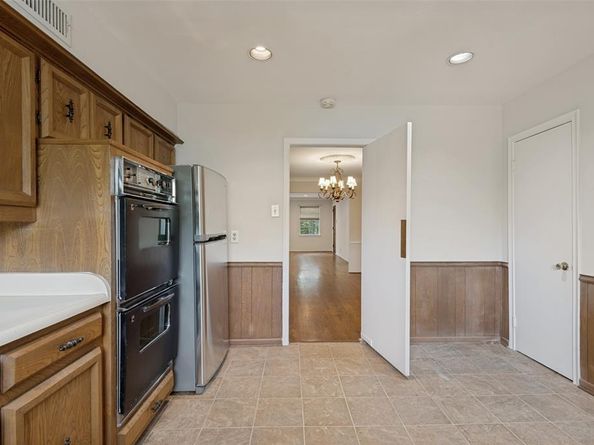 6211  Bandera Avenue  D, Dallas Texas 75225
