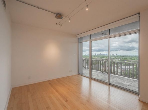 6211 W Northwest Highway  1107, Dallas Texas 75225