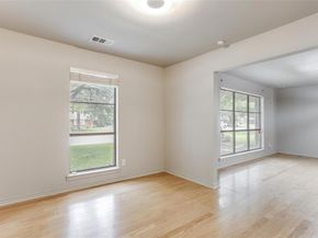 311  Glen Oaks Boulevard , Dallas Texas 75232