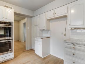 311  Glen Oaks Boulevard , Dallas Texas 75232