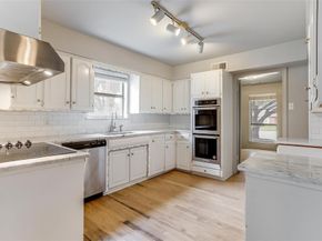 311  Glen Oaks Boulevard , Dallas Texas 75232