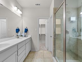 921  Montgomery Way , Lantana Texas 76226