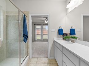 921  Montgomery Way , Lantana Texas 76226