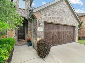 921  Montgomery Way , Lantana Texas 76226