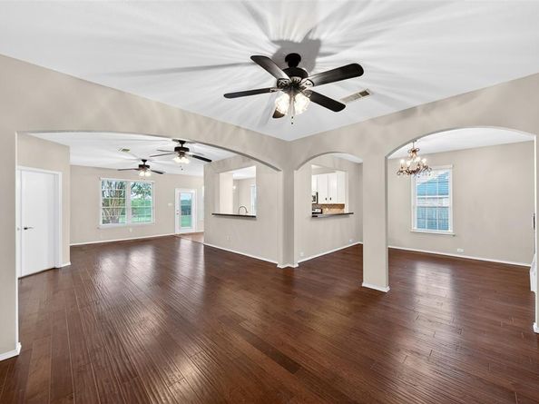 105  Southview Drive , Fate Texas 75189