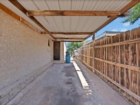 1717 E Harvey Avenue , Fort Worth Texas 76104