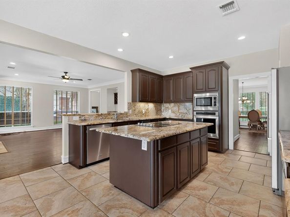 204  Country Club Drive , Heath Texas 75032