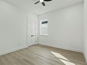 1503  Dennison Street , Dallas Texas 75212