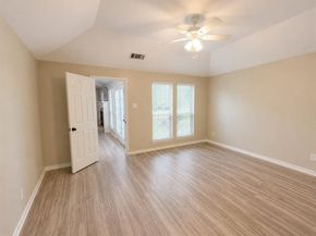 2806  Laurel Oaks Drive , Garland Texas 75044