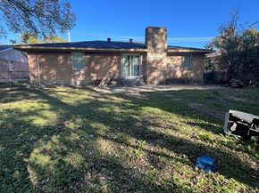 2419 N Prairie Creek Road , Dallas Texas 75227