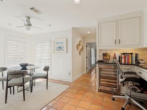 2405  Bluffview Court , Arlington Texas 76011
