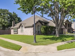 1718  Falcon Drive , Corinth Texas 76210