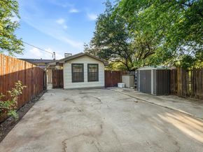 1905  Wisteria Street , Denton Texas 76205
