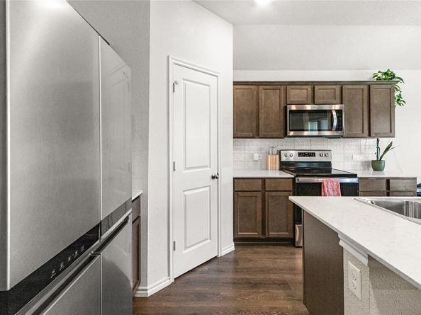 15141  Ace Drive , Dallas Texas 75253