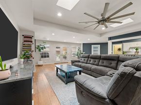4306  Three Oaks Drive , Arlington Texas 76016