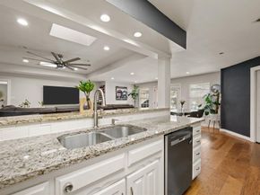 4306  Three Oaks Drive , Arlington Texas 76016