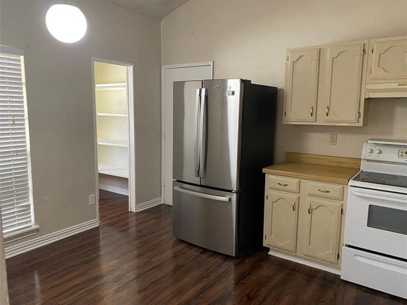 3824  Longmeadow Way , Fort Worth Texas 76133