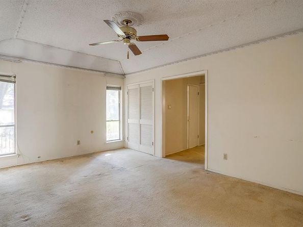 3410  Woodford Drive , Arlington Texas 76013