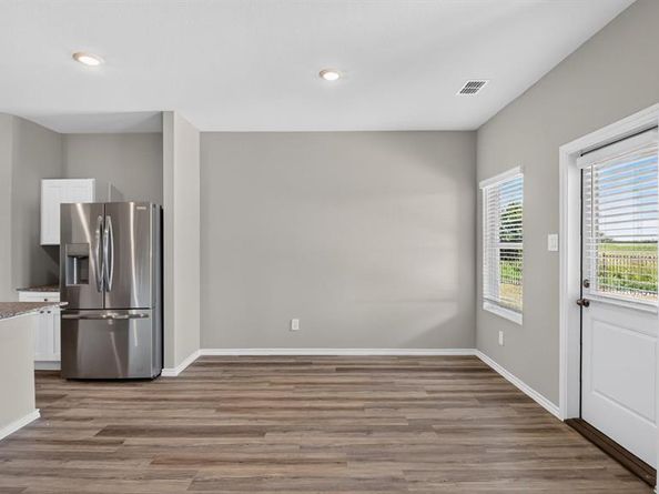1052  FOXBURG Drive , Fort Worth Texas 76131