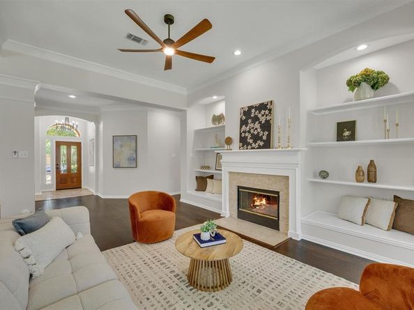 2105  Vintage Drive , Corinth Texas 76210
