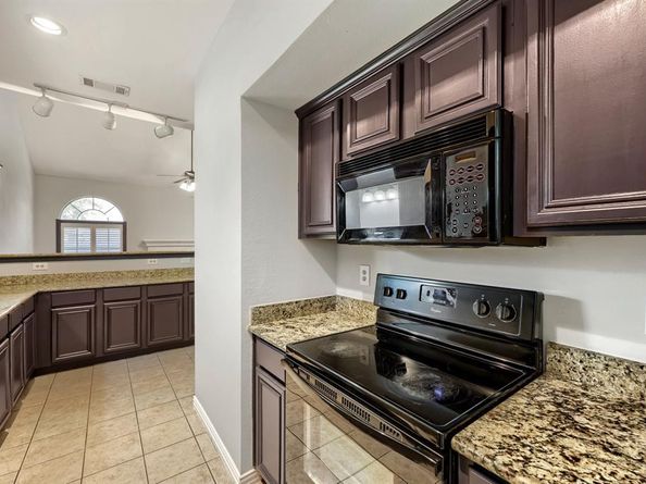 2800  Keller Springs Road  4C, Carrollton Texas 75006